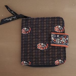 Very Bradley patterned wallet